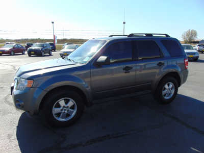 2011 Ford Escape, $3495. Photo 5