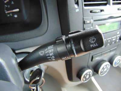 2009 Kia Spectra, $2495. Photo 11