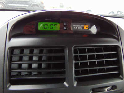 2009 Kia Spectra, $2495. Photo 7