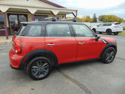 2016 MINI Cooper Countryman, $5495. Photo 2