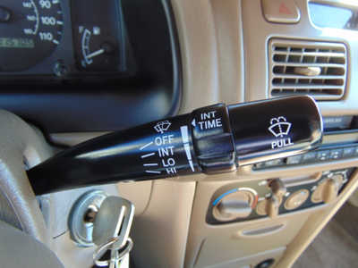 1998 Toyota Corolla, $4295. Photo 10