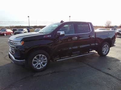 2023 Chevrolet 1500 Crew Cab, $52995. Photo 7