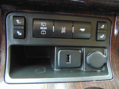 2017 Chevrolet Traverse, $4995. Photo 10
