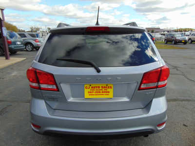 2015 Dodge Journey, $2995. Photo 3