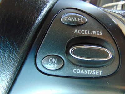 2016 Nissan Pathfinder, $4495. Photo 12