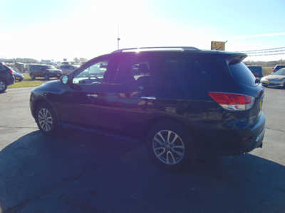 2016 Nissan Pathfinder, $4495. Photo 4