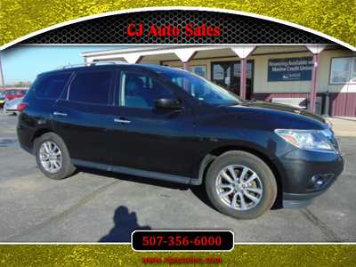 2016 Nissan Pathfinder, $4495. Photo 1