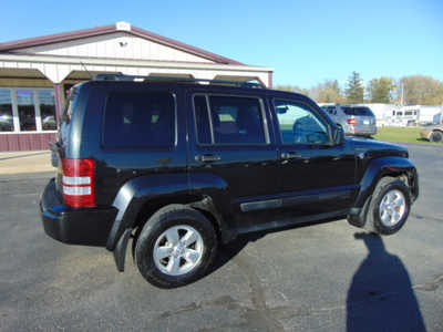 2012 Jeep Liberty, $5495. Photo 2