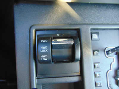 2012 Jeep Liberty, $5495. Photo 9