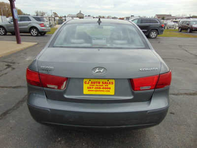 2010 Hyundai Sonata, $2995. Photo 3