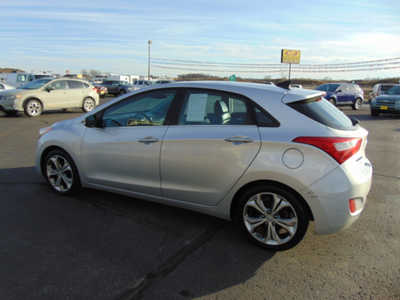 2013 Hyundai Elantra, $2495. Photo 4