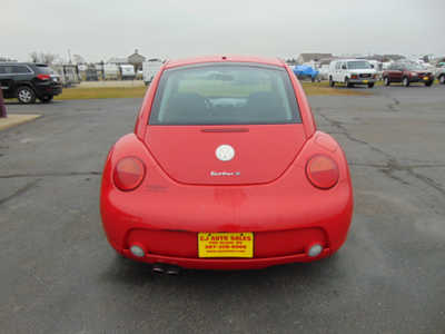2003 Volkswagen New Beetle, $3995. Photo 5