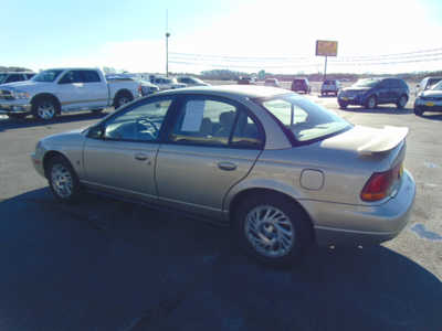 1998 Saturn S Series, $3495. Photo 4