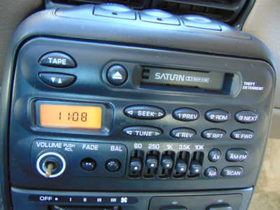 1998 Saturn S Series, $3495. Photo 8