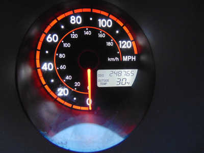 2008 Toyota Matrix, $3995. Photo 8