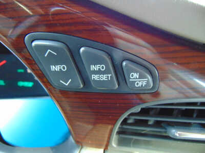 2001 Cadillac Deville, $3995. Photo 10