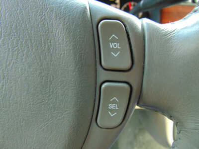 2001 Cadillac Deville, $3995. Photo 12