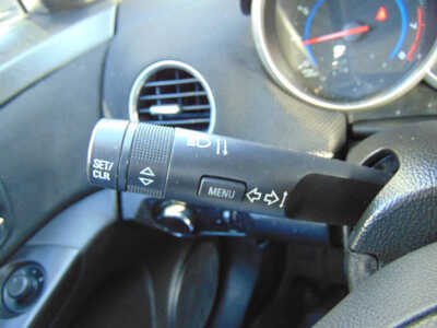 2016 Chevrolet Cruze, $3495. Photo 11