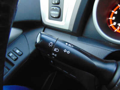 2009 Pontiac Vibe, $2595. Photo 11