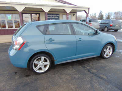 2009 Pontiac Vibe, $2595. Photo 2