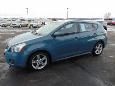 2009 Pontiac Vibe, $2595. Photo 5