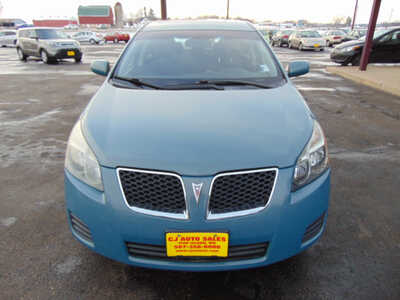 2009 Pontiac Vibe, $2595. Photo 6