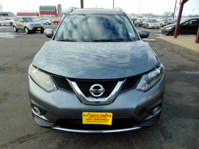 2015 Nissan Rogue, $8795. Photo 6