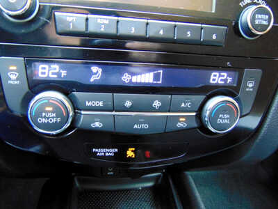 2015 Nissan Rogue, $8795. Photo 9