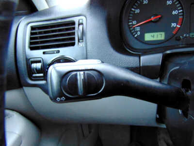 2001 Volkswagen Jetta, $4495. Photo 10