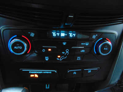 2017 Ford Escape, $10995. Photo 11