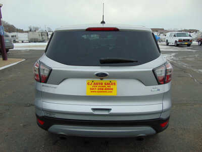 2017 Ford Escape, $10995. Photo 3