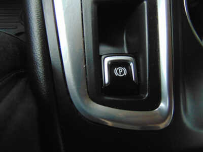 2018 Chevrolet Equinox, $8995. Photo 12