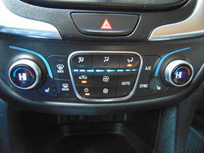 2018 Chevrolet Equinox, $8995. Photo 9