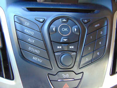 2012 Ford Focus, $4995. Photo 8