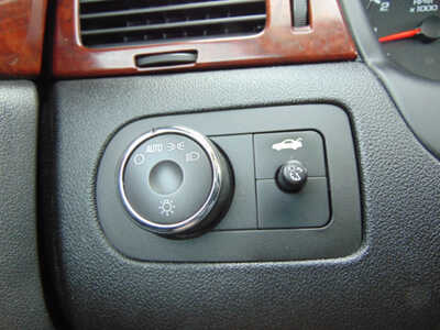 2006 Chevrolet Impala, $4495. Photo 12