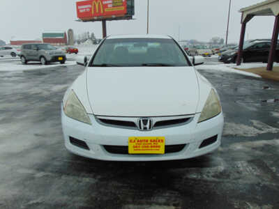 2007 Honda Accord, $1800. Photo 2