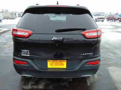 2014 Jeep Cherokee, $9295. Photo 5