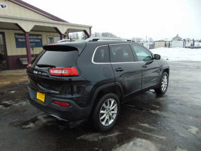 2014 Jeep Cherokee, $9295. Photo 6