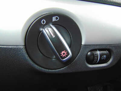 2013 Volkswagen Jetta, $5995. Photo 11