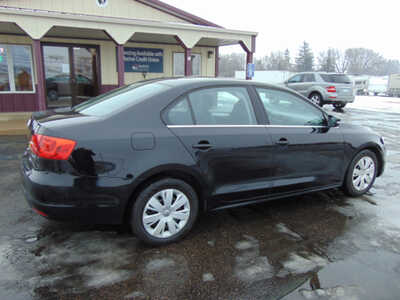 2013 Volkswagen Jetta, $5995. Photo 2