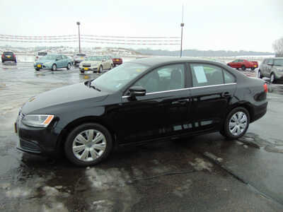 2013 Volkswagen Jetta, $5995. Photo 5