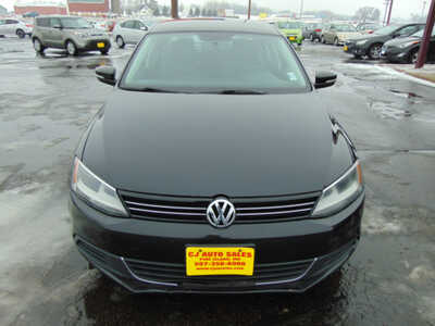 2013 Volkswagen Jetta, $5995. Photo 6