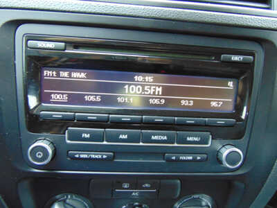 2013 Volkswagen Jetta, $5995. Photo 7