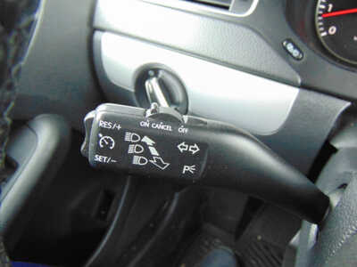 2013 Volkswagen Jetta, $5995. Photo 9