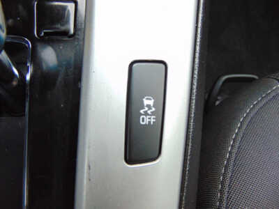 2013 Chevrolet Cruze, $3495. Photo 9