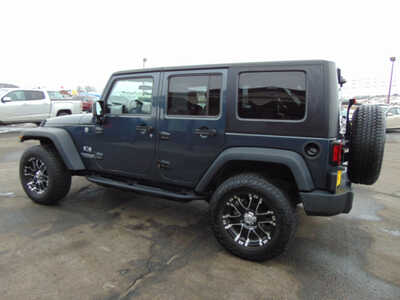2008 Jeep Wrangler Unlimited, $8995. Photo 4