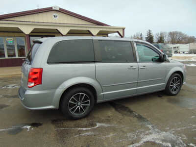 2015 Dodge Grand Caravan, $5495. Photo 2