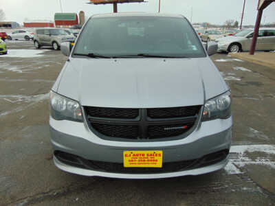 2015 Dodge Grand Caravan, $5495. Photo 6