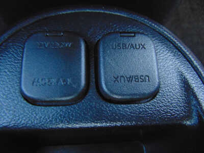 2014 Mazda Mazda2, $5995. Photo 9