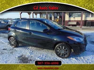 2014 Mazda Mazda2, $5995. Photo 1